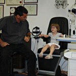 בדיקת ראייה- מרפאת פרופ יאיר מורד- רופא עיניים מומחה פזילה ורפואת עיניים לילדים